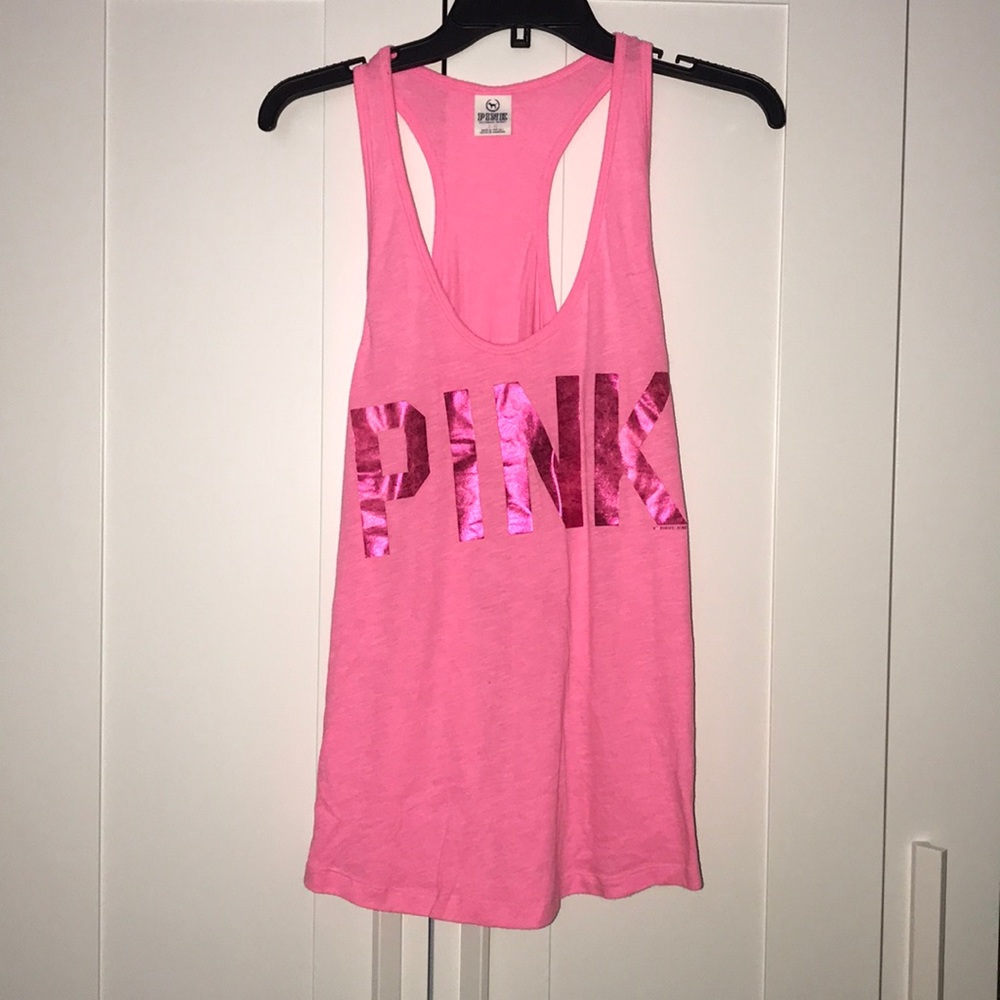 vs pink tank top